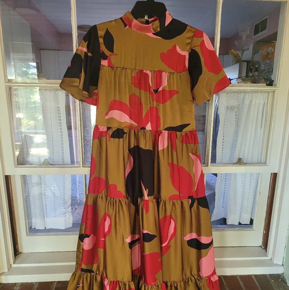 Beautiful Corey Lynn Calter  dress. Size x small. - Picture 3 of 3